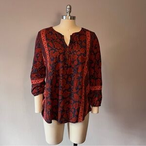 Navy and Pink Lucky Brand floral peasant blouse with button and pleat details